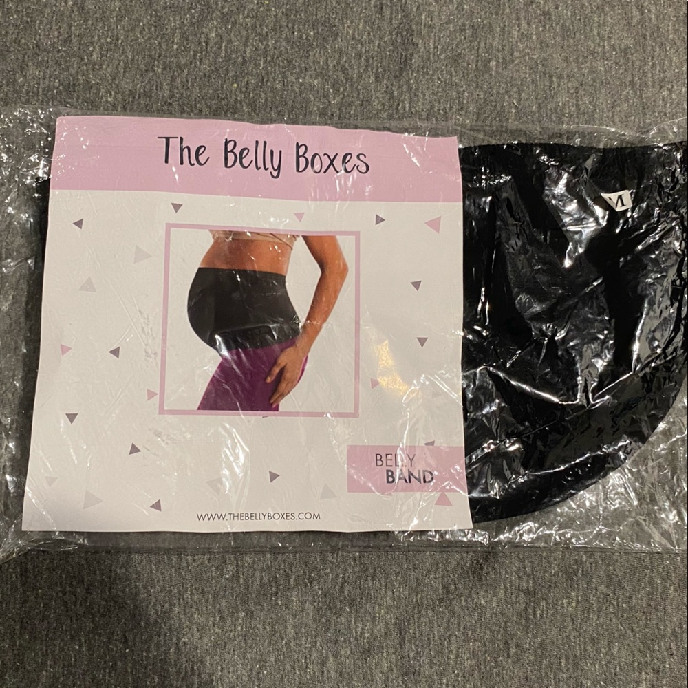 The Belly Boxes Size M